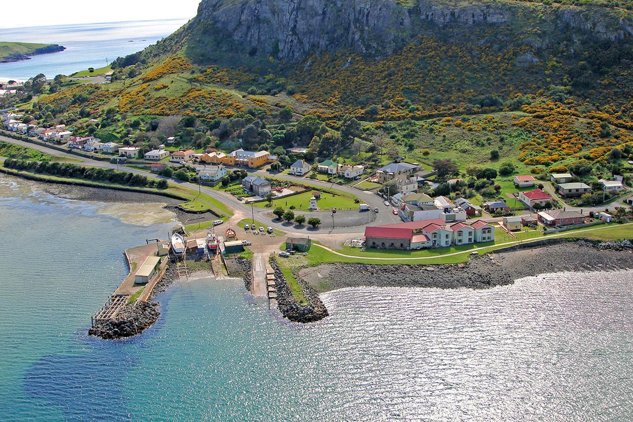 Stanley Village Waterfront Accommodation エクステリア 写真